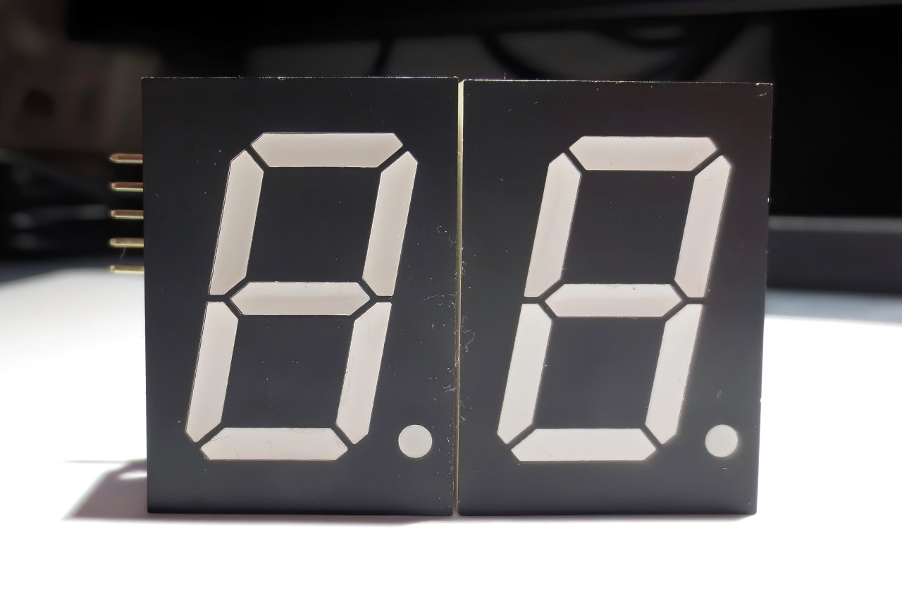 Display Front